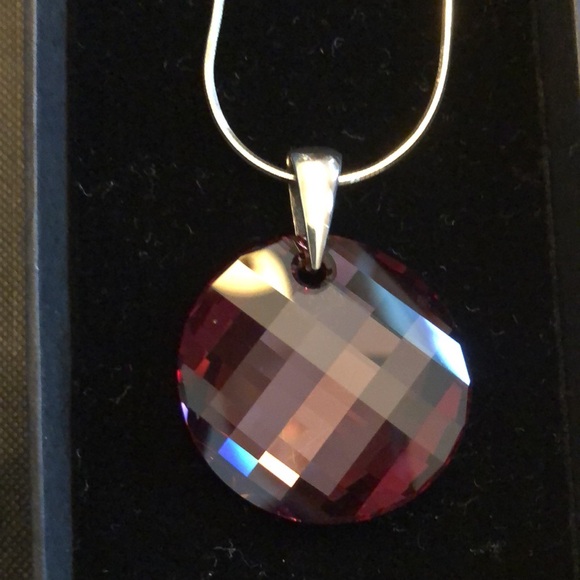 Sterling Silver Crystal Pendant Necklace and Earrings Set - Stamped: 925 ITALY - Picture 4 of 13